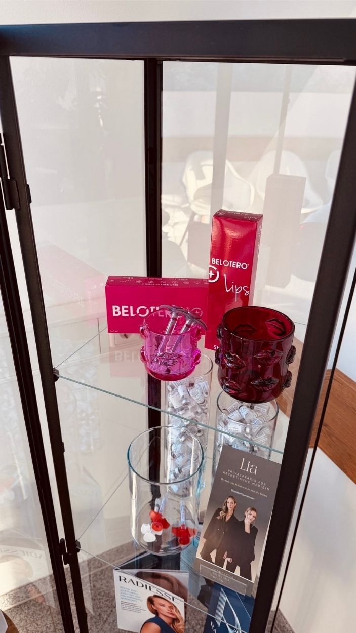 images/Website_Bilder/Raum_Duesseldorf4.jpg#joomlaImage://local-images/Website_Bilder/Raum_Duesseldorf4.jpg?width=703&height=1250