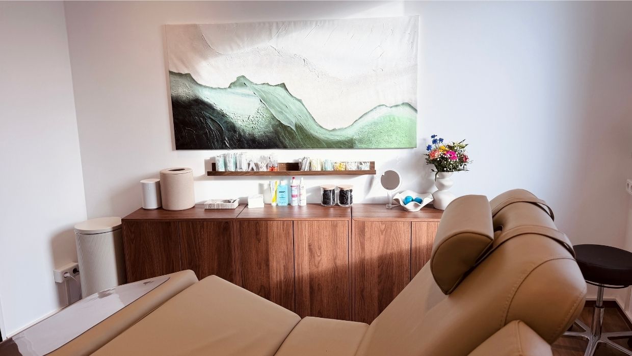 images/Website_Bilder/Raum_Leverkusen10.jpg#joomlaImage://local-images/Website_Bilder/Raum_Leverkusen10.jpg?width=1240&height=698